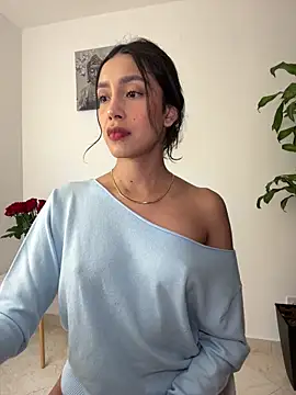 Snapshot of SelenaStone chatting on 10-01-25, 09:21 SelenaStone online show from 10-01-25, 09:21