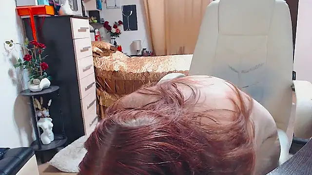 CrazyMomy online show from 09-26-25, 07:51