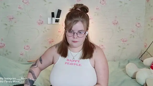 sinnamon  online show from 12-21-25, 12:12