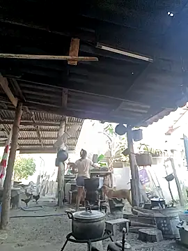 Snapshot of KinkyKit_May chatting on 01-08-25, 02:35 KinkyKit May online show from 01-08-25, 02:35