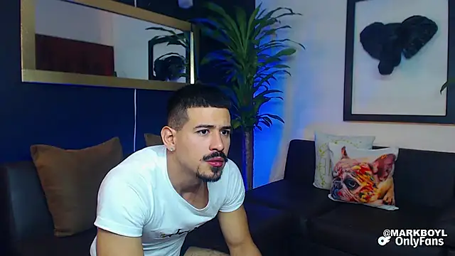 Snapshot of Markboyl chatting on 12-02-24, 03:36 Markboyl online show from 12-02-24, 03:36