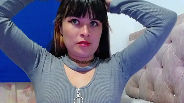 Alexandrasaenz online show from 04-21-26, 10:34