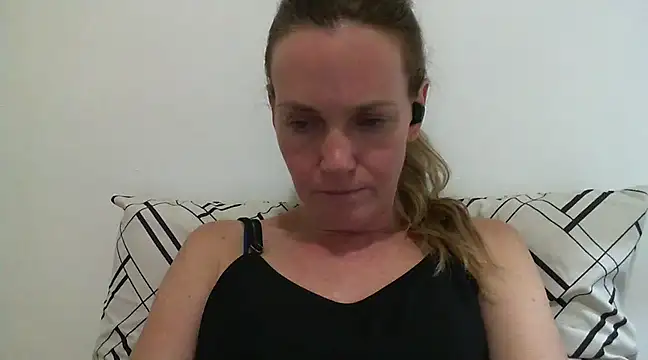 Annylove1 online show from 03-12-25, 12:20