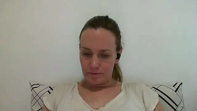 Annylove1 online show from 03-17-25, 09:45