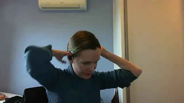 Annylove1 online show from 09-24-25, 03:48