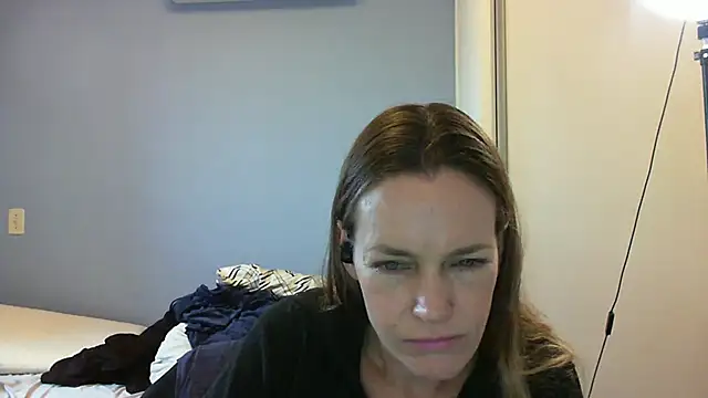 Annylove1 online show from 11-04-25, 10:14