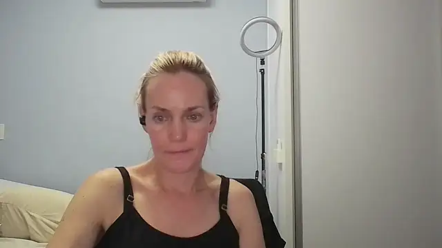 Annylove1 online show from 02-20-26, 12:18