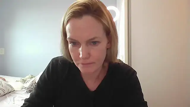 Annylove1 online show from 03-13-26, 04:24