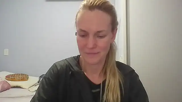 Annylove1 online show from 05-05-26, 12:18