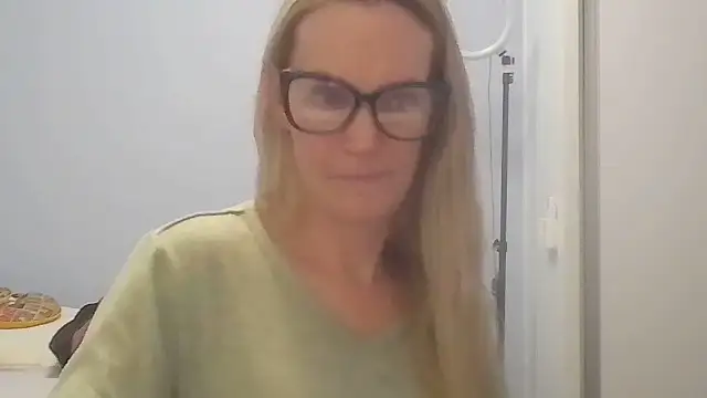 Annylove1 online show from 07-29-26, 11:58
