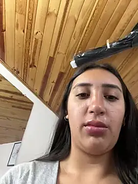 Snapshot of Hannahoff chatting on 01-28-25, 09:08 Hannahoff online show from 01-28-25, 09:08