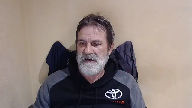 AlexNudo online show from 10-28-25, 08:55