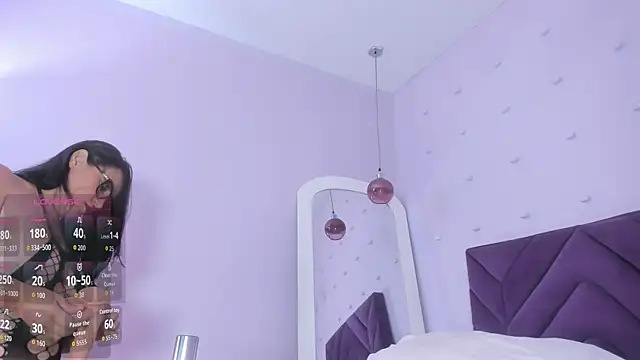 Snapshot of haileystone chatting on 10-08-25, 11:41 haileystone online show from 10-08-25, 11:41