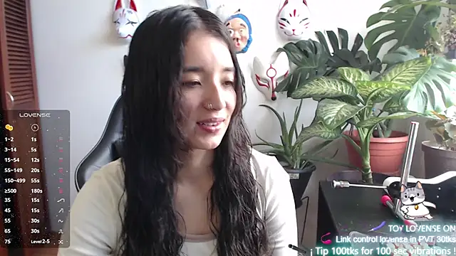 Snapshot of cat_salo chatting on 12-17-24, 03:39 cat salo online show from 12-17-24, 03:39