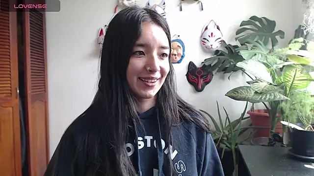 Snapshot of cat_salo chatting on 03-22-25, 04:15 cat salo online show from 03-22-25, 04:15