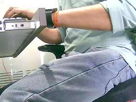 kavipanty online show from 04-28-26, 11:04