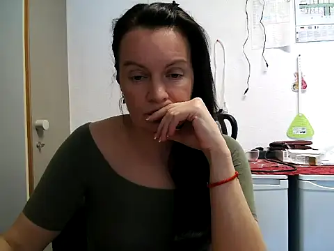 Snapshot of LoveNBloom chatting on 06-15-26, 05:15 LoveNBloom online show from 06-15-26, 05:15