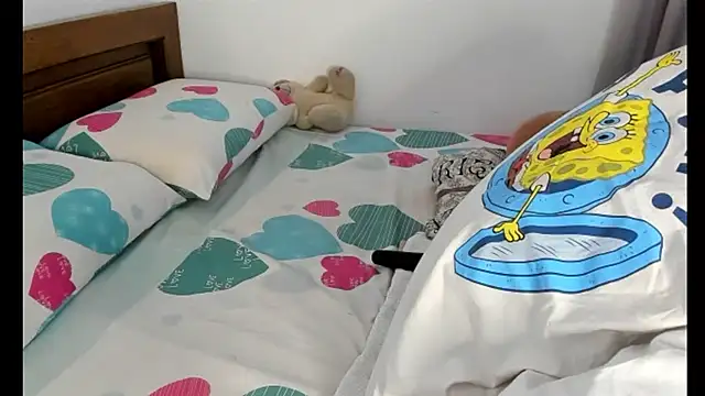  yisela  online show from 01-18-25, 10:28