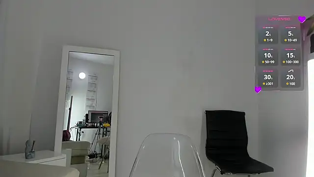 Snapshot of AlmaSean chatting on 01-18-25, 07:37 AlmaSean online show from 01-18-25, 07:37