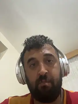 Snapshot of Ca414 chatting on 04-10-26, 12:05 Ca414 online show from 04-10-26, 12:05