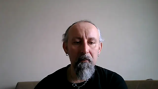 BuckWessle online show from 04-10-26, 10:20