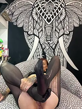 Boonny Boo01 online show from 04-19-26, 06:10