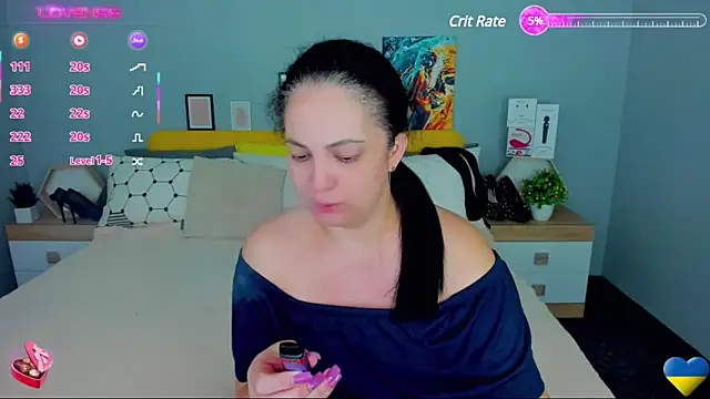 Snapshot of DarlingMilf chatting on 02-03-25, 06:17 DarlingMilf online show from 02-03-25, 06:17