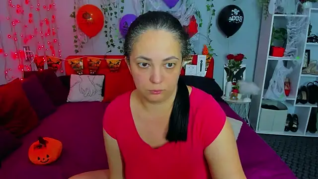 DarlingMilf online show from 10-28-25, 07:27