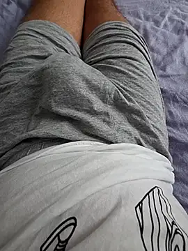 mailon02 online show from 10-12-25, 08:24