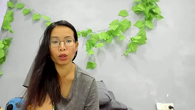 loveley jenny online show from 04-09-26, 11:15