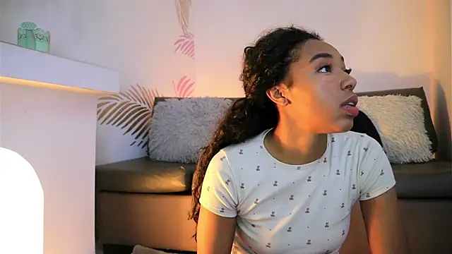 Valeriestyle online show from 04-13-26, 03:56