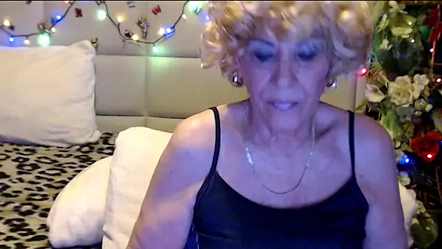 HappyWomanOn online show from 01-12-26, 09:36