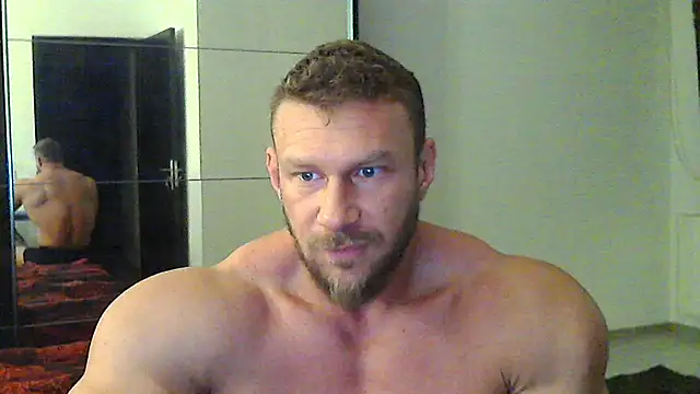 Snapshot of muscularkevin chatting on 12-05-24, 04:42 muscularkevin online show from 12-05-24, 04:42