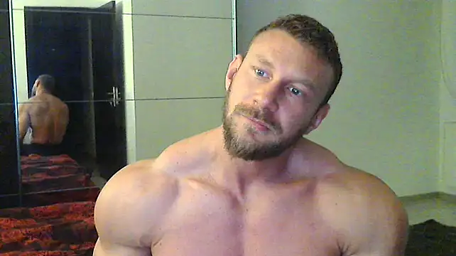 Snapshot of muscularkevin chatting on 12-06-24, 04:47 muscularkevin online show from 12-06-24, 04:47