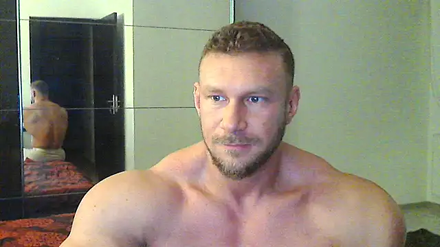 Snapshot of muscularkevin chatting on 12-11-24, 04:49 muscularkevin online show from 12-11-24, 04:49