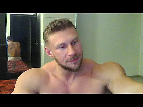 Snapshot of muscularkevin chatting on 12-12-24, 02:11 muscularkevin online show from 12-12-24, 02:11