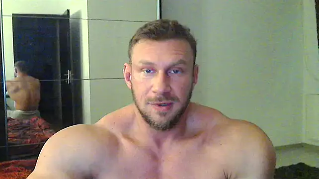 Snapshot of muscularkevin chatting on 12-19-24, 02:13 muscularkevin online show from 12-19-24, 02:13