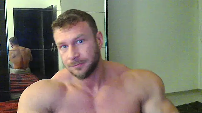 Snapshot of muscularkevin chatting on 12-21-24, 04:41 muscularkevin online show from 12-21-24, 04:41