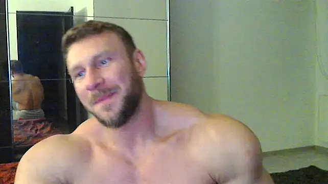 Snapshot of muscularkevin chatting on 12-22-24, 02:16 muscularkevin online show from 12-22-24, 02:16