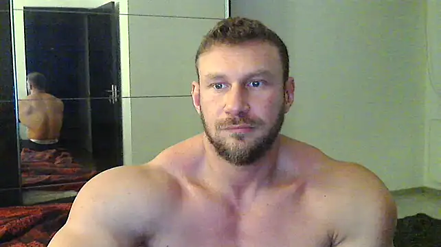 Snapshot of muscularkevin chatting on 12-26-24, 02:27 muscularkevin online show from 12-26-24, 02:27