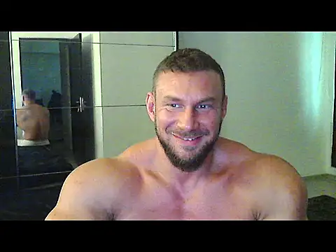 Snapshot of muscularkevin chatting on 09-21-25, 01:24 muscularkevin online show from 09-21-25, 01:24