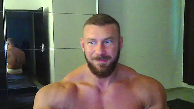 Snapshot of muscularkevin chatting on 07-02-26, 03:34 muscularkevin online show from 07-02-26, 03:34