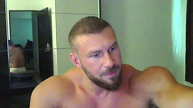Snapshot of muscularkevin chatting on 07-03-26, 01:17 muscularkevin online show from 07-03-26, 01:17