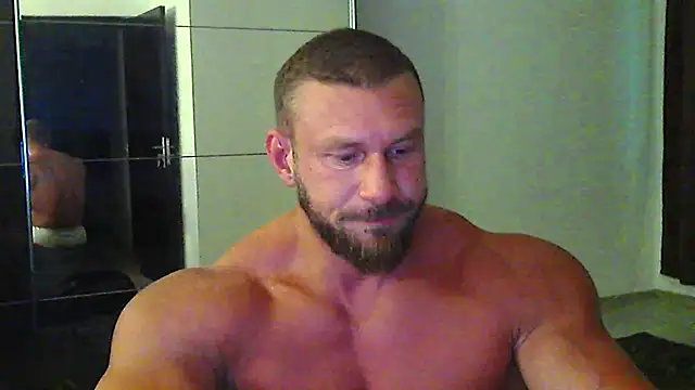 Snapshot of muscularkevin chatting on 07-29-26, 03:26 muscularkevin online show from 07-29-26, 03:26