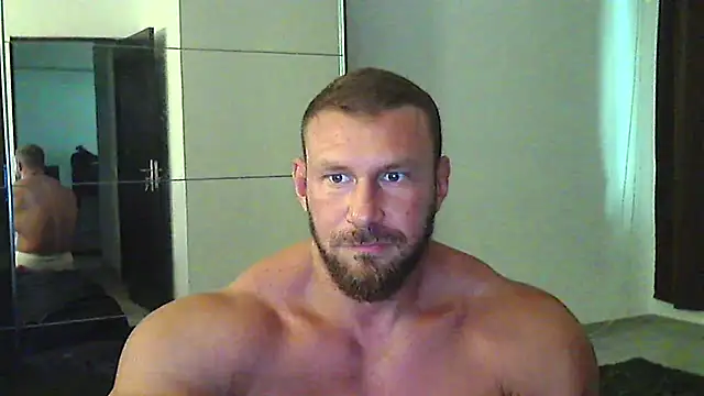 Snapshot of muscularkevin chatting on 07-30-26, 01:10 muscularkevin online show from 07-30-26, 01:10