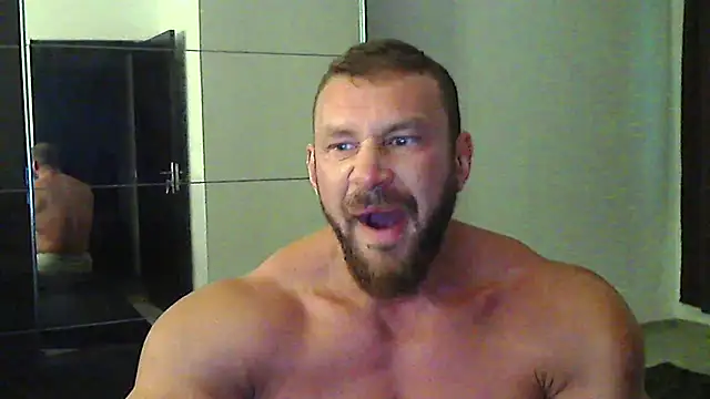 Snapshot of muscularkevin chatting on 08-03-26, 03:27 muscularkevin online show from 08-03-26, 03:27