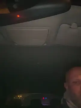 Snapshot of davigochi77bcn chatting on 03-06-25, 08:05 davigochi77bcn online show from 03-06-25, 08:05