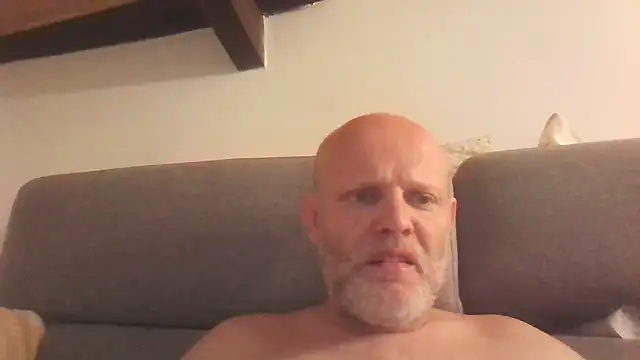 davigochi77bcn online show from 01-31-26, 09:35