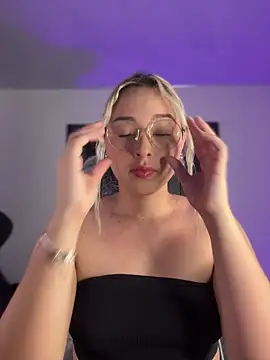 Irisweet  online show from 12-03-25, 10:08