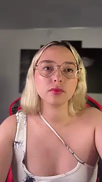 Irisweet  online show from 12-18-25, 10:27